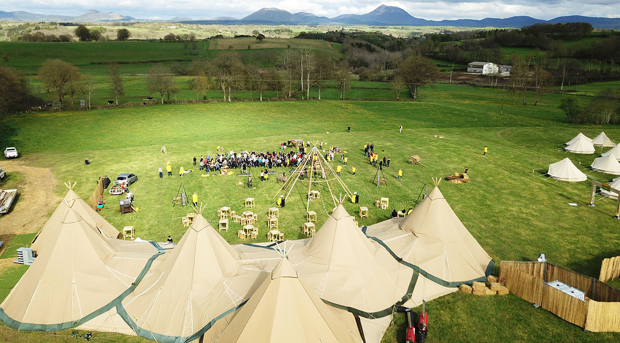 Bivouac en tipis